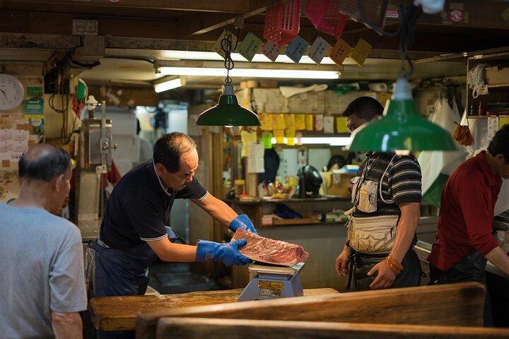 3 uur durende privéwandeling door Tsukiji, genietend van culinaire hoogstandjes