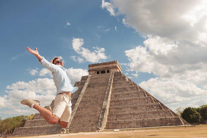 All Inclusive Chichen Itza + Suytun cenote Deluxe Tour