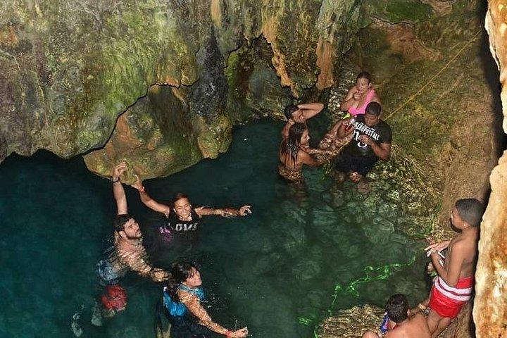 Buggies Macao Beach Tour and Taíno Cave Adventure