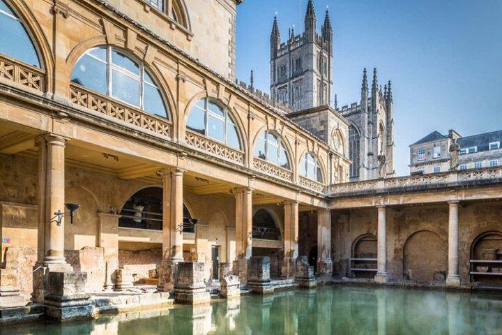 Southampton a Londres Visitando Stonehenge y Bath