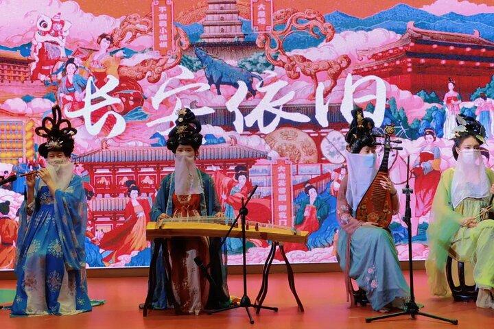 Visite à pied nocturne de la pagode de la grande oie sauvage de Xi'an