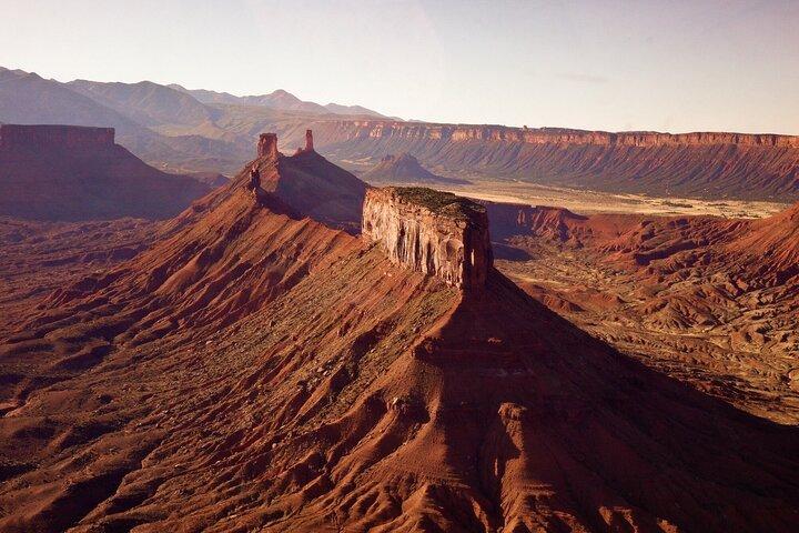 Ön i himlen och Canyon Country Heli Tour - 45 minuter