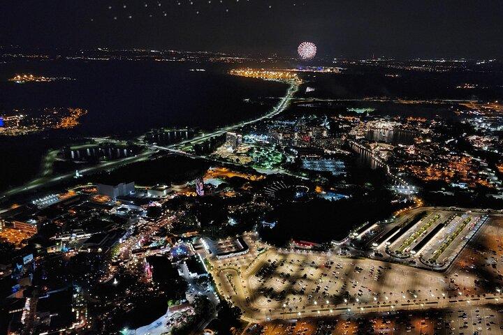 Tour in elicottero Premier delle luci della città di Orlando e dei fuochi d'artificio