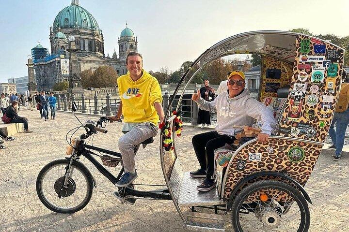 ロマンチックなベルリンの人力車シティとフォト ツアー - ピックアップを含む