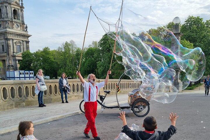 Rikscha Tours Berlin - 複数の人力車を備えた最大 16 人のグループ