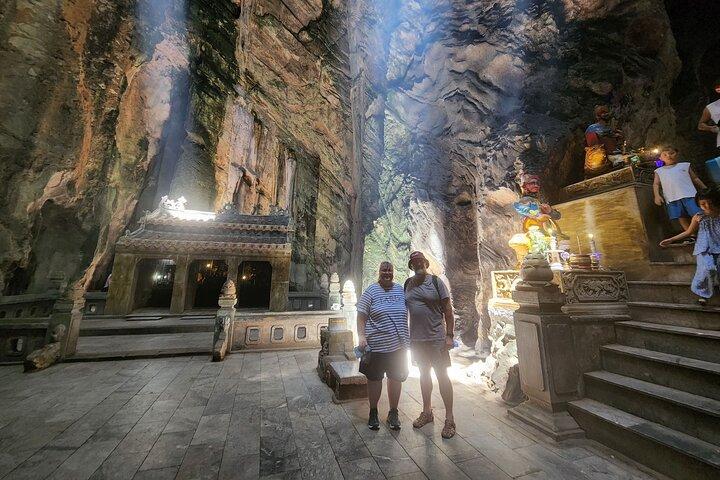Montanha de mármore e cidade antiga de Hoi An: excursão pela manhã ou à tarde