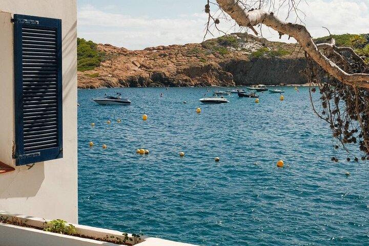 Tour privato di lusso di Cadaqués Costa Brava da ex-Vogue in Mercedes