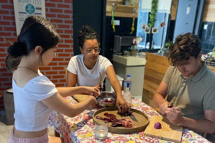 Malaysia Cooking Class With Local (Hands-On!)
