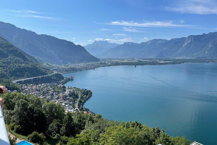 Excursion Privée De Genève à Montreux et Château de Chillon