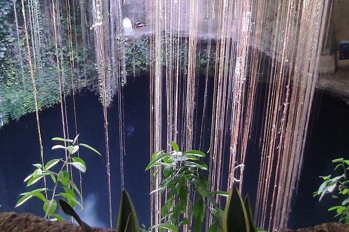 Chichen Itza Private Escape: Early Access, Cenote & Mayan Flavors
