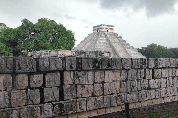 Chichen Itza Private Escape: Early Access, Cenote & Mayan Flavors