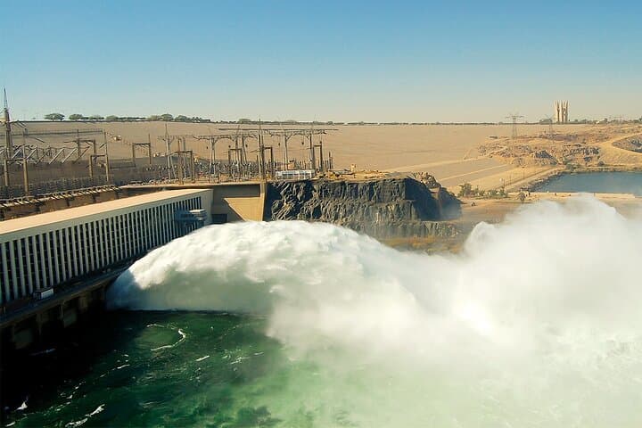 Sightseeing Tour from Luxor to Aswan for Exploration