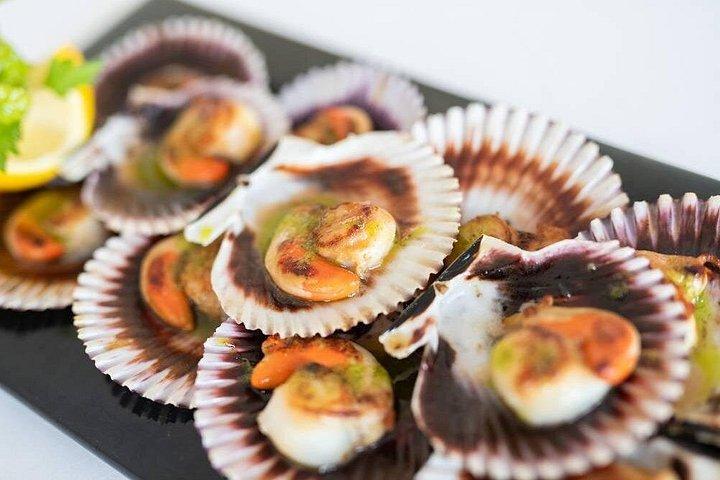 Albariño Wine PRIVATE Experience & Gourmet Michelin Lunch
