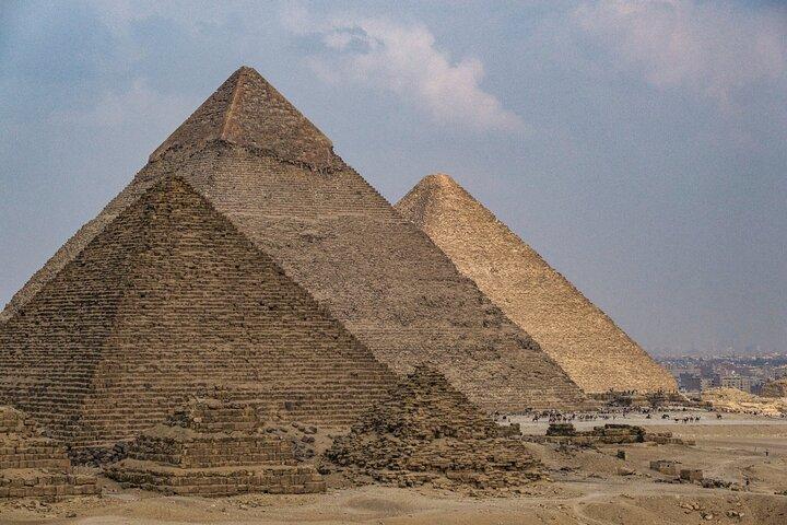 Resa till pyramiderna i Giza, Memphis City med hämtning och avlämning