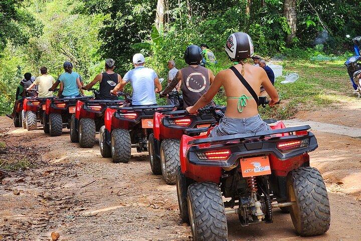 ATV 1,5 horas Jungle Safari Tour en Koh Phangan