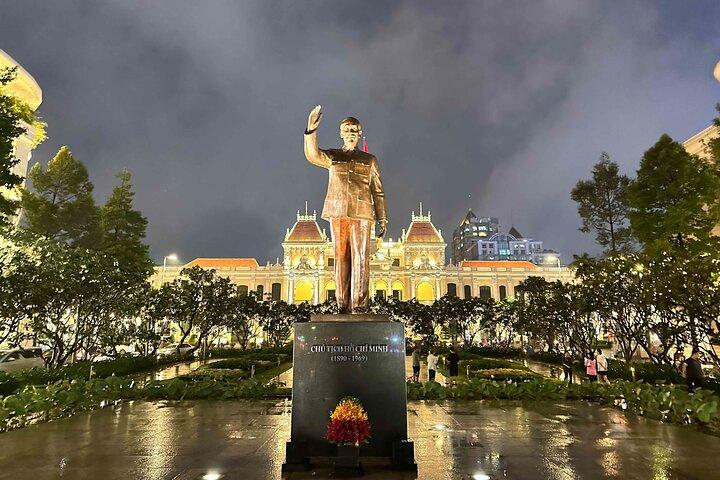 [Kostenlose E-sim] Abendspaziergang in Saigon
