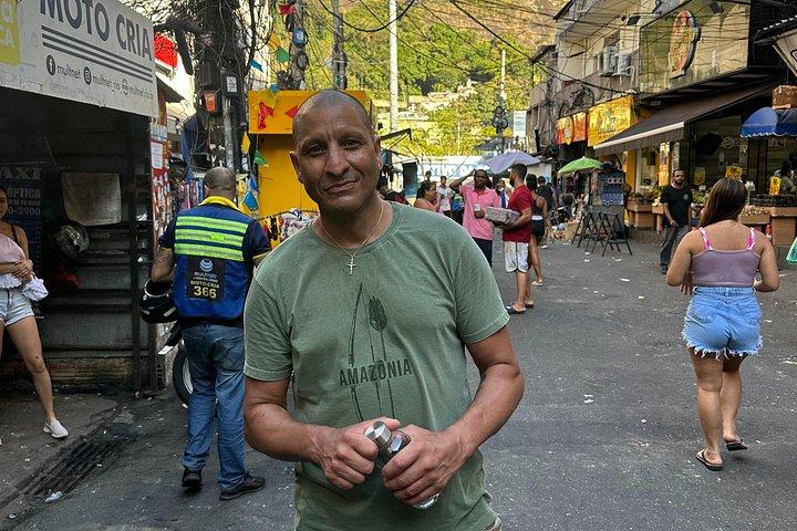 Group Rocinha Favela Tour