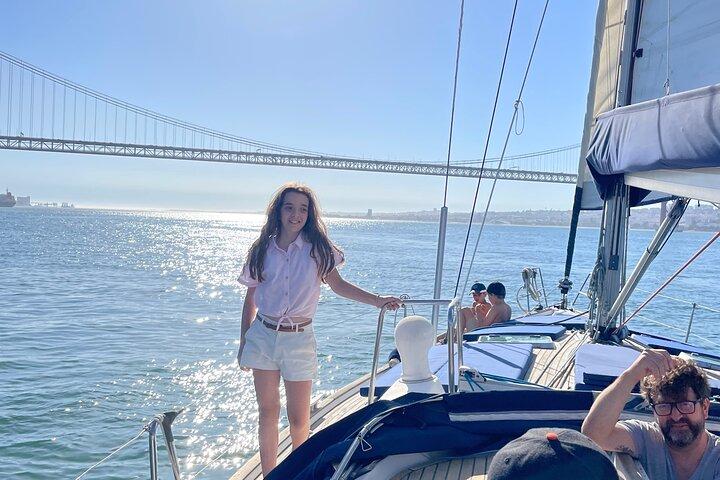 Private Sailing w/ Wine's in Lisbon