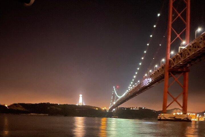 Private Sailing w/ Wine's in Lisbon