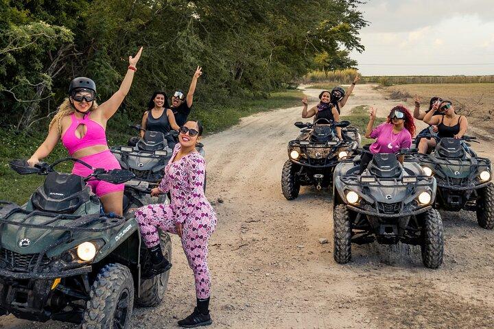 Miami ATV Noleggio con attrezzature di sicurezza e video