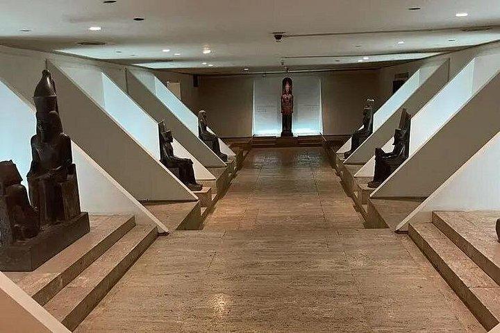 ルクソール発ルクソール＆ミイラ博物館へのプライベート旅行