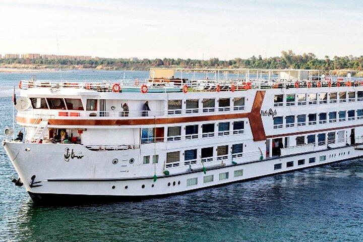 4-Day / 3-Night Nile Cruise from Aswan to Luxor with Guided Tours