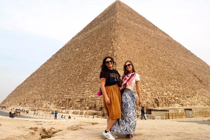 Visita guiada privada a las pirámides, Memphis y Saqqara en Giza
