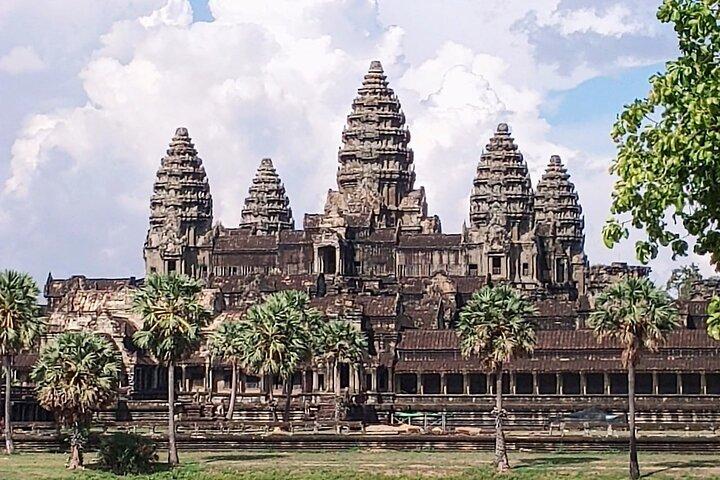 Private Half Day to Vishnu Temple-Angkor Wat