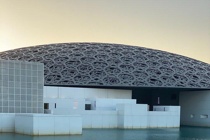 Private Full-Day Tour in Abu Dhabi