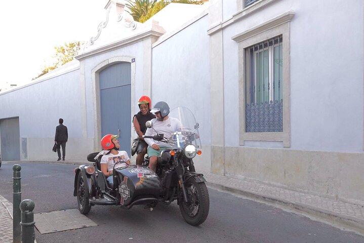 Private Lisbon sidecar tour – Belém, views & sensations