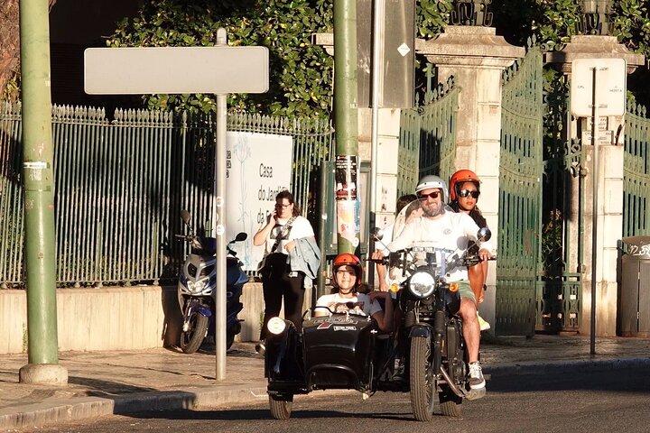 Private Lisbon sidecar tour – Belém, views & sensations