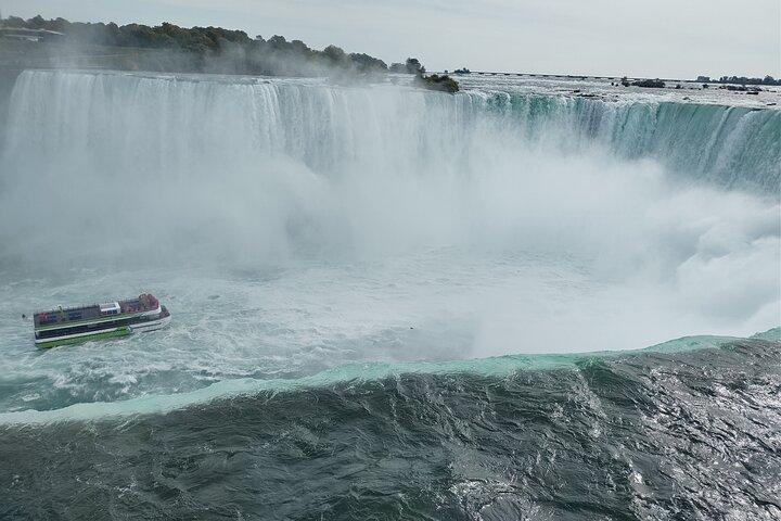 Niagara Falls Private Custom Tour from Toronto Area