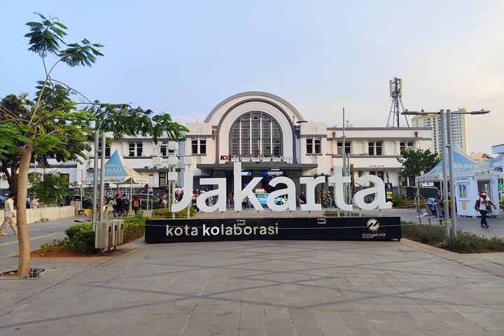 ジャカルタ市内の見どころ：ジャカルタ市内半日ツアー