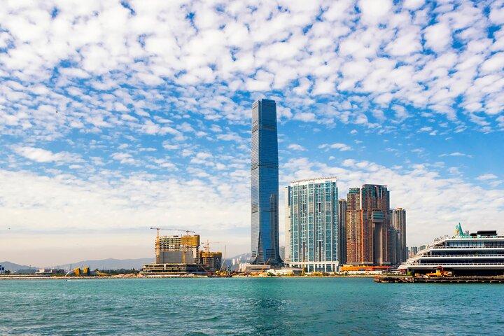 Fra videnskab til sindsro: Hong Kong-vandretur for par