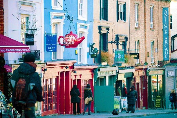 London: Notting Hill Self-Guided Walking Tour with an APP