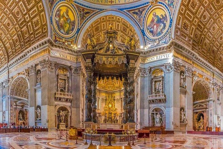 Esperienza di tour audio della Basilica di San Pietro a Roma