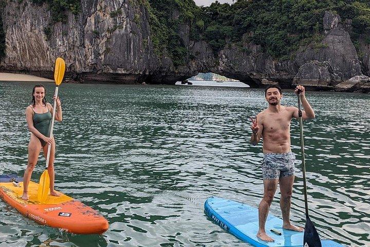 ハノイ＆キャットバタウン発ランハ湾日帰りツアー-セレニティブティック