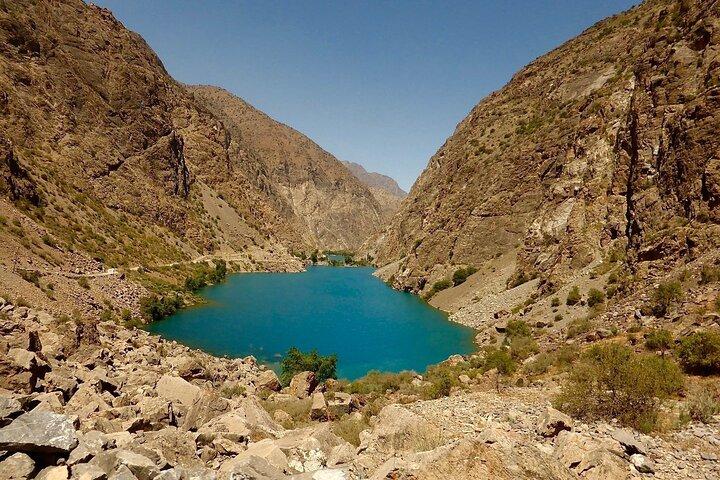 Visite privée d'une journée complète dans les sept lacs au départ de Samarkand