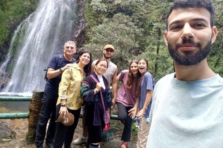 Besök Love Waterfall & Luscious Nature-vandring med fantastisk utsikt