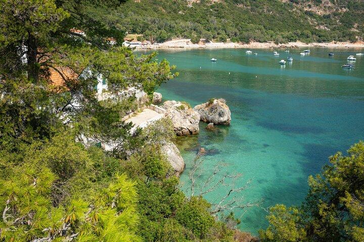 Arrábida: Private Setubal Highlights Tour (Full Day)