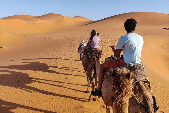 フェズからメルズーガ砂漠経由マラケシュへの3日間の旅