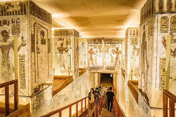 Luxor full Day Tour،Karnak, Luxor ,Valley of Kings & Hatshepsut