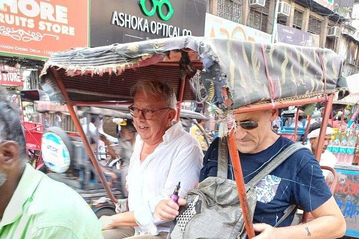 Tour de medio día o día completo por la ciudad de Nueva Delhi con opciones disponibles