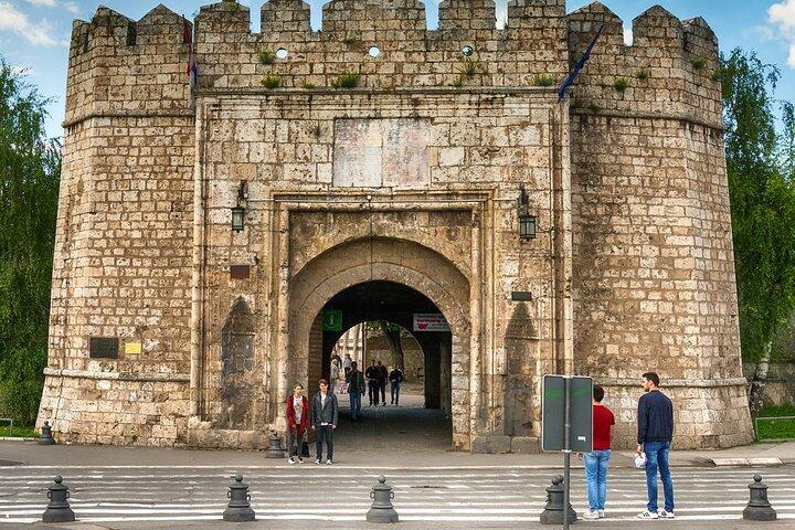 Transfert privé à Skopje Sofia avec visite de la ville de Nis