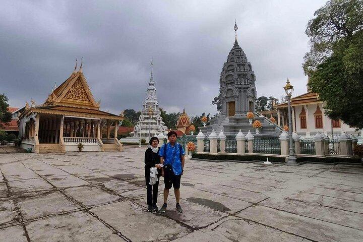 Privat tur: Phnom Penh City Tour med Mekong River Boat Trip
