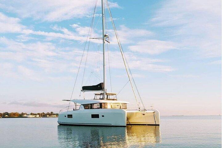 Aventura privada de catamarã de dia inteiro em Ile Aux Cerfs
