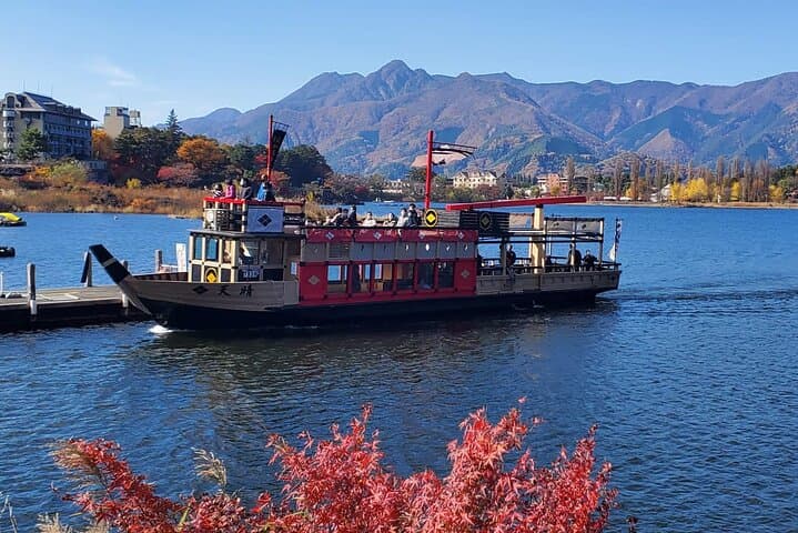 Mt. Fuji and Lake Kawaguchi Day Trip with Private Car