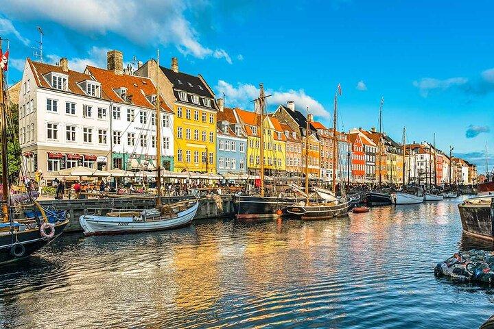 コペンハーゲン市内中心部からカストラップ空港 (CPH) へ移動