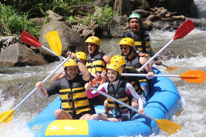 Bali forsränningsäventyr vid Ayung River Bali