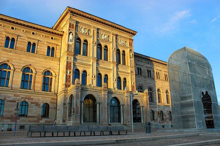 ストックホルムでのスカンジナビアのアート、建築、デザインツアー